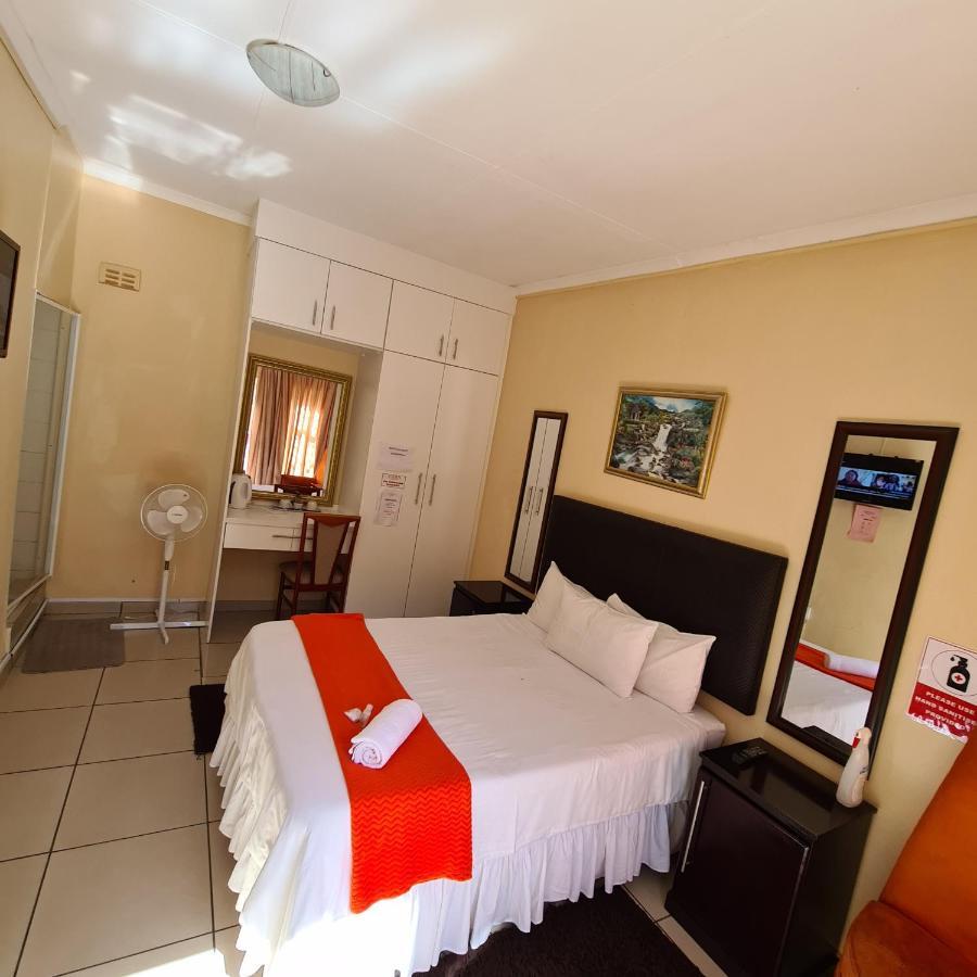 פולוקוואנה Ethen Guesthouse מראה חיצוני תמונה
