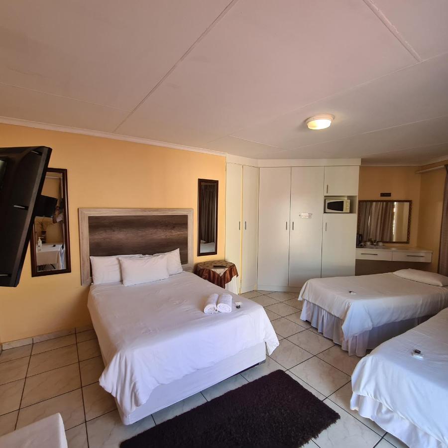 פולוקוואנה Ethen Guesthouse מראה חיצוני תמונה