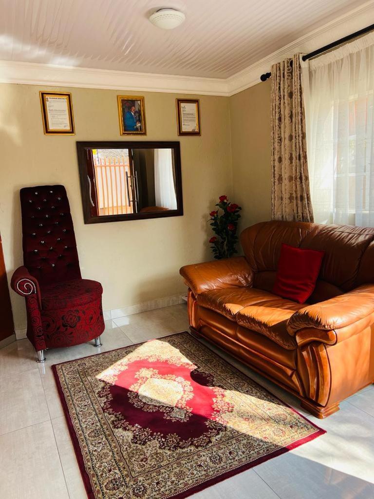 פולוקוואנה Ethen Guesthouse מראה חיצוני תמונה