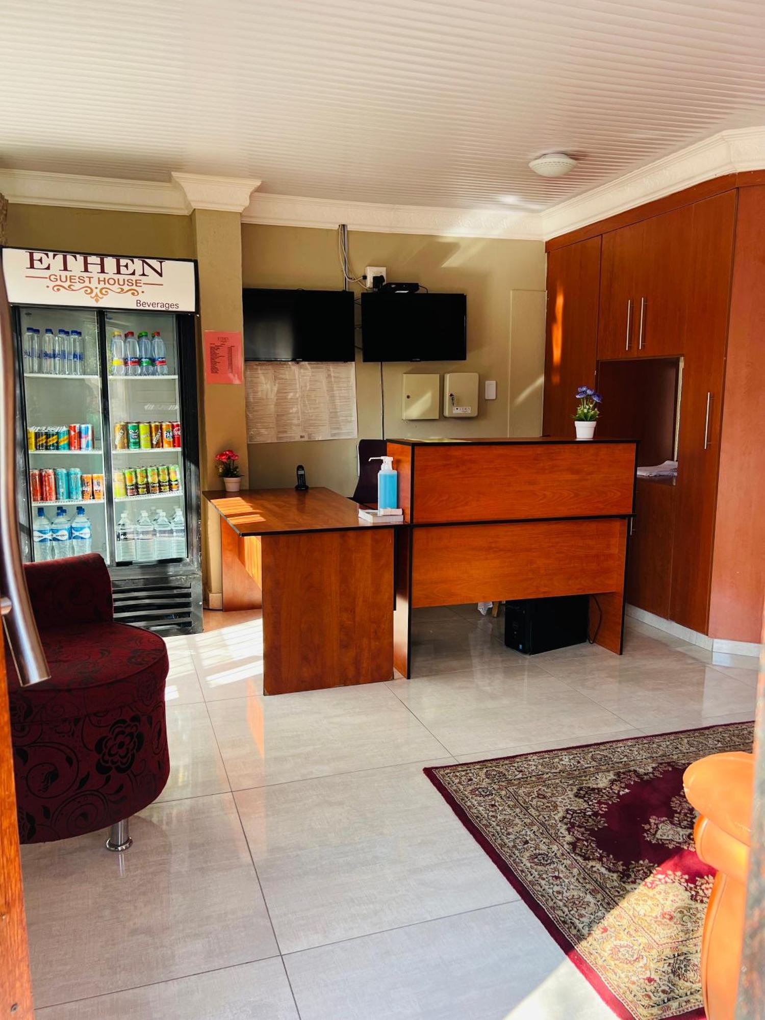 פולוקוואנה Ethen Guesthouse מראה חיצוני תמונה