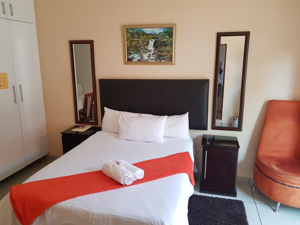 פולוקוואנה Ethen Guesthouse מראה חיצוני תמונה